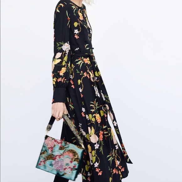 NWT Zara Floral Kimono Style Button Down Dress - Picture 4 of 8